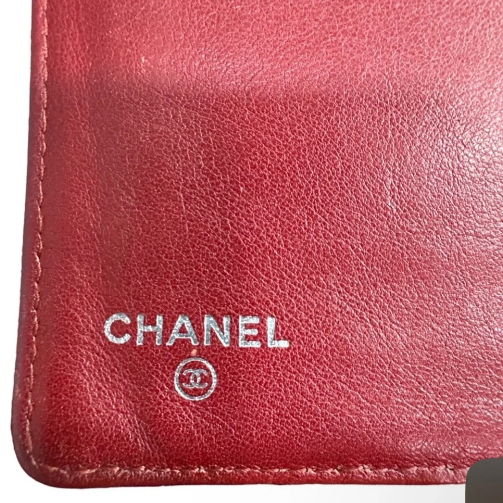 CHANEL Red Quilted Patent Leather Wallet with Silver CC Logo